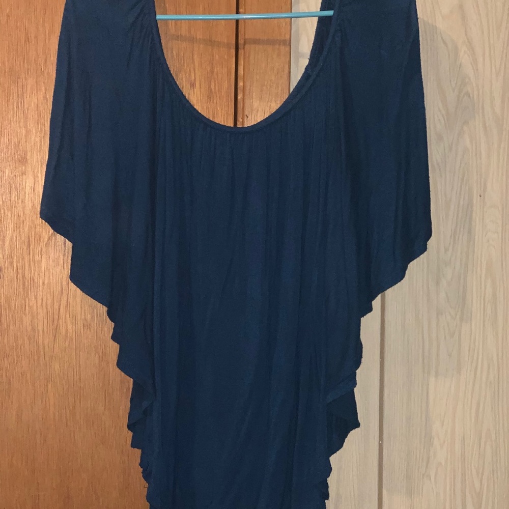 Assorted tops - Picture 2 of 5